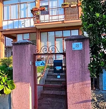La Casetta Di Anna Lodge Laveno