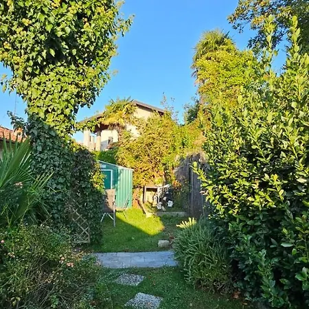 Lodge La Casetta Di Anna Laveno